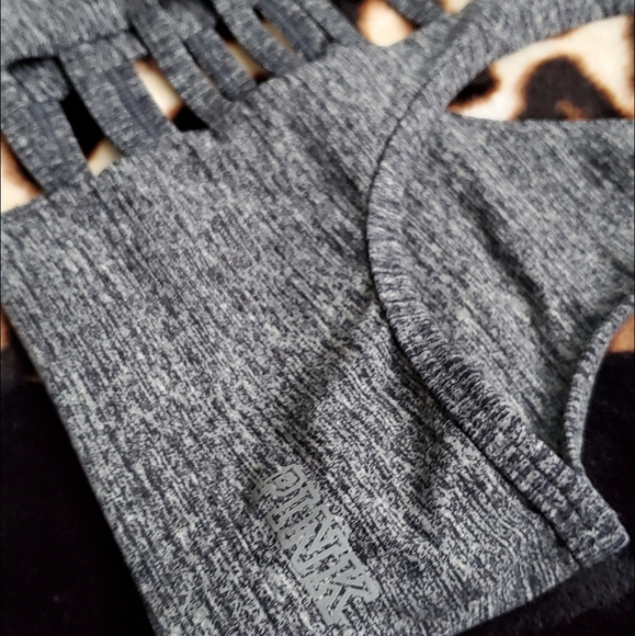 Victoria Secret PINK sports bra - Picture 2 of 5